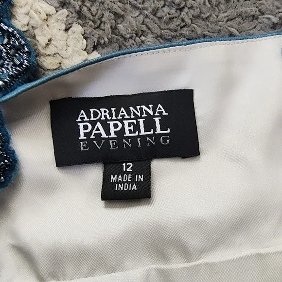 Adrianna Papel Beaded Evening Dress size 12 - Picture 9 of 11